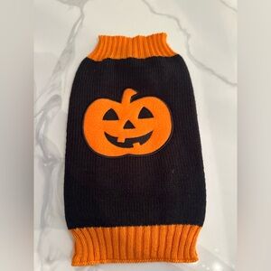 NWT: Spooky Pooch Halloween Pumpkin Turtleneck Sweater - Size Small